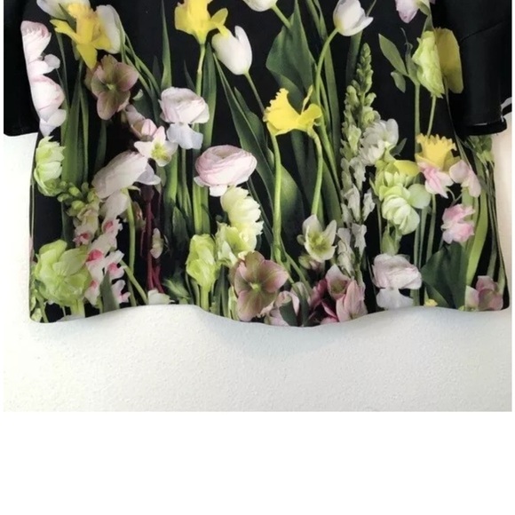 NWOT Victoria Beckham Tulips top - Picture 2 of 5